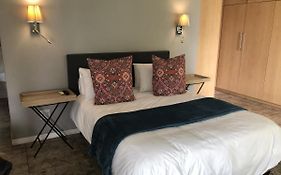 Fever Tree Suites